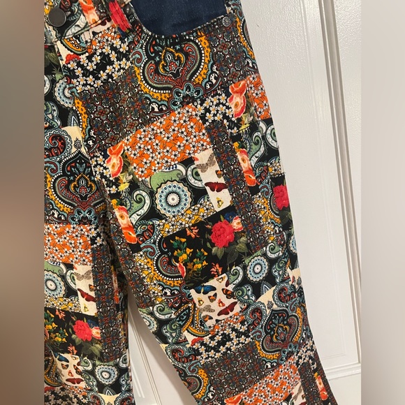 Alice + Olivia Patchwork Print Jeans - Picture 2 of 7